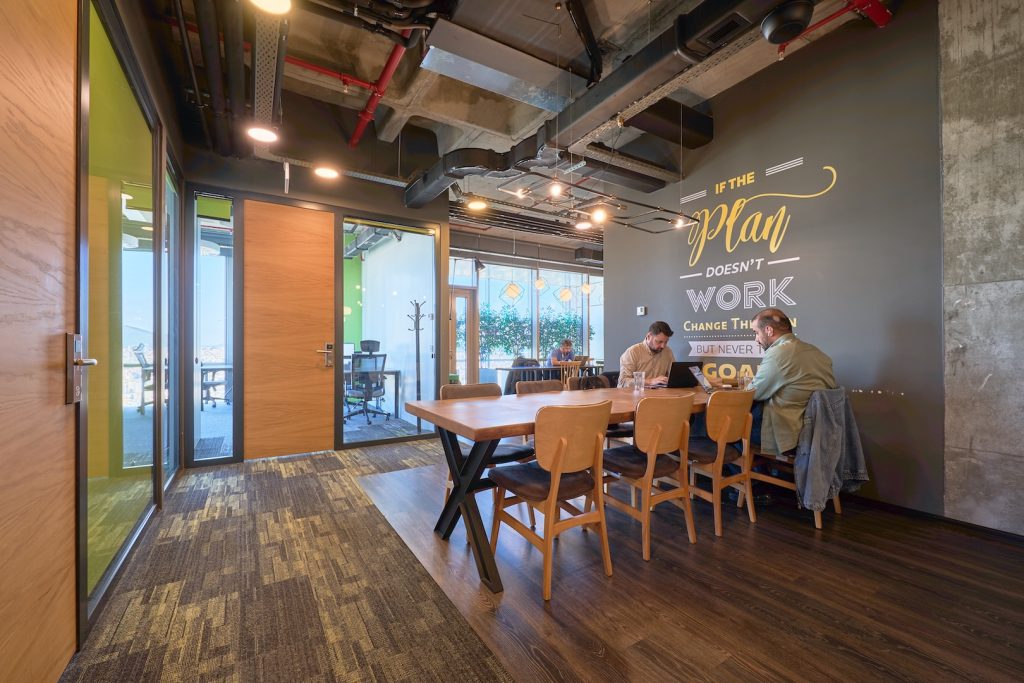 Plaza Cubes Palladium CoWorking