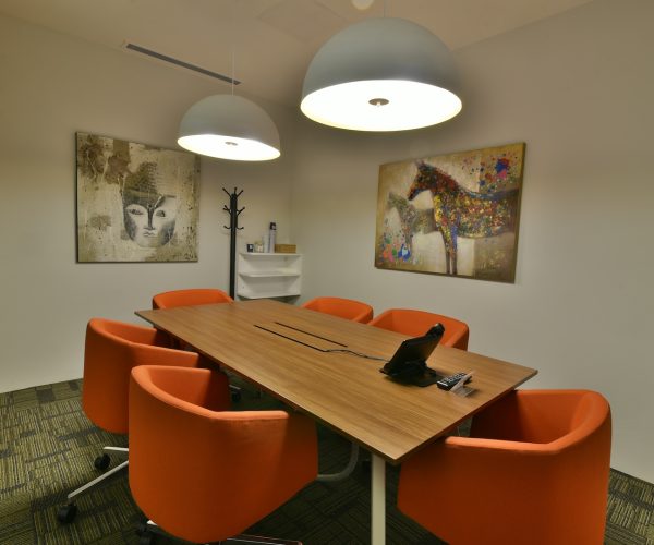 Plaza Cubes Palladium F10 Millano Meeting Room